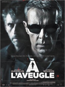 A L'AVEUGLE