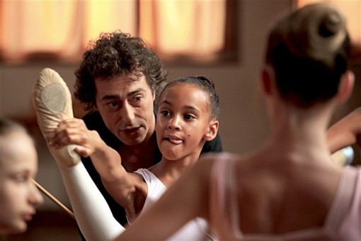 FAIS DANSER LA POUSSIERE