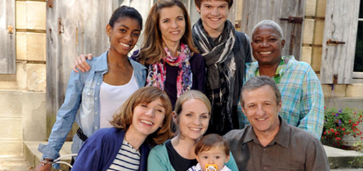 FAMILLE D'ACCUEIL S10 : No Life - Mal de mère